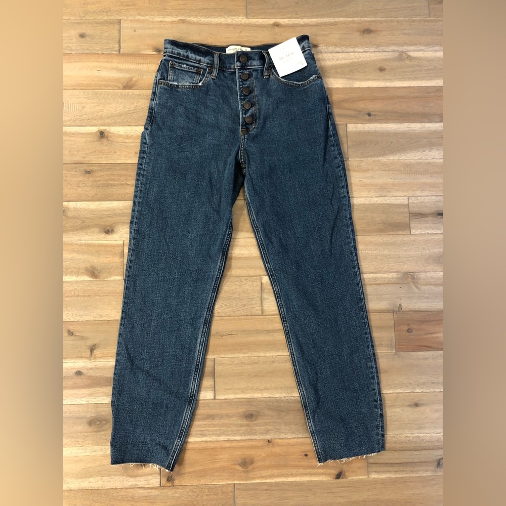Abercrombie & Fitch High Rise Mom Jeans 27 Long